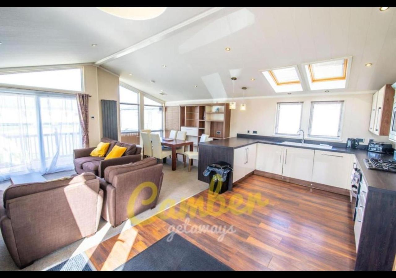 Mp768 - Camber Sands Holiday Park - Huge Lodge - Small Dog Friendly - Sleeps 8 Kültér fotó